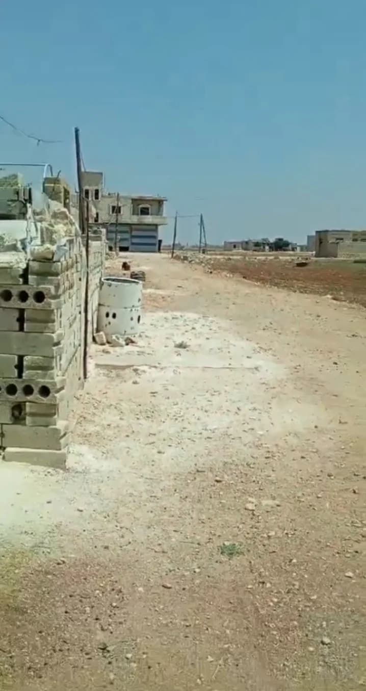 صورة من إعلان: كفر كلبين (3)