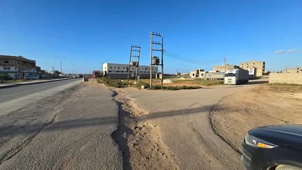 صورة من إعلان: ريف دمشق (1)