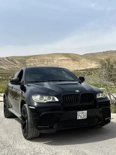 صورة من إعلان: BMW X6 (1)