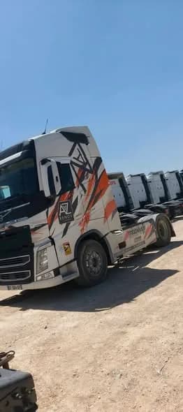 صورة من إعلان: راس تريلا فولفو FH500 (2)